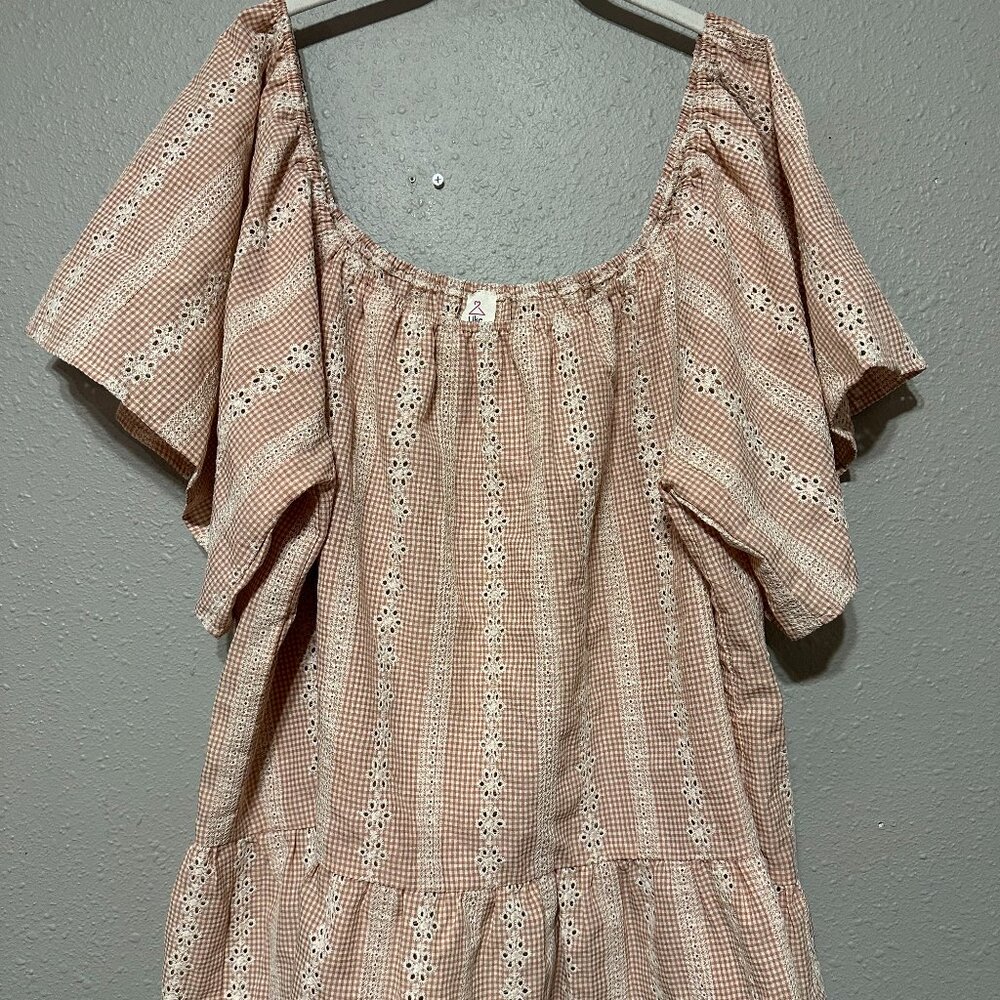 Light Pink Short Sleeve Blouse